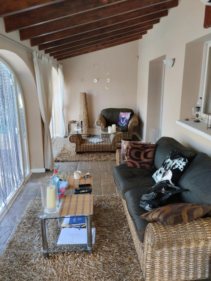 El Romarel Bed & Breakfast 拉尔法斯德尔皮 外观 照片